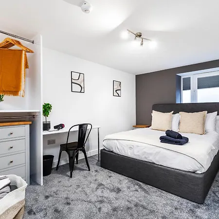 Daire Popular Two Bed In Leeds (West Yorkshire)