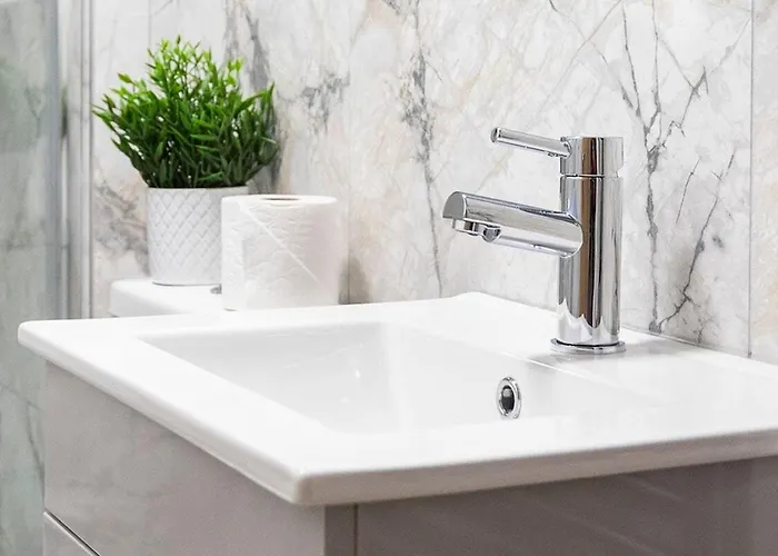 Popular Two Bed In Daire *