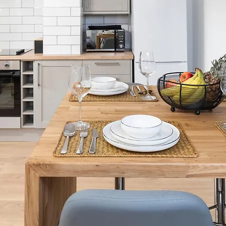 アパート Popular Two Bed In *