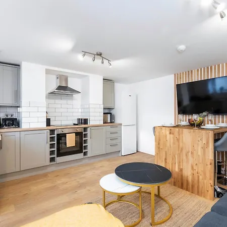 Popular Two Bed In Leeds * Leeds (West Yorkshire)