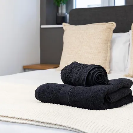 Lejlighed Popular Two Bed In *